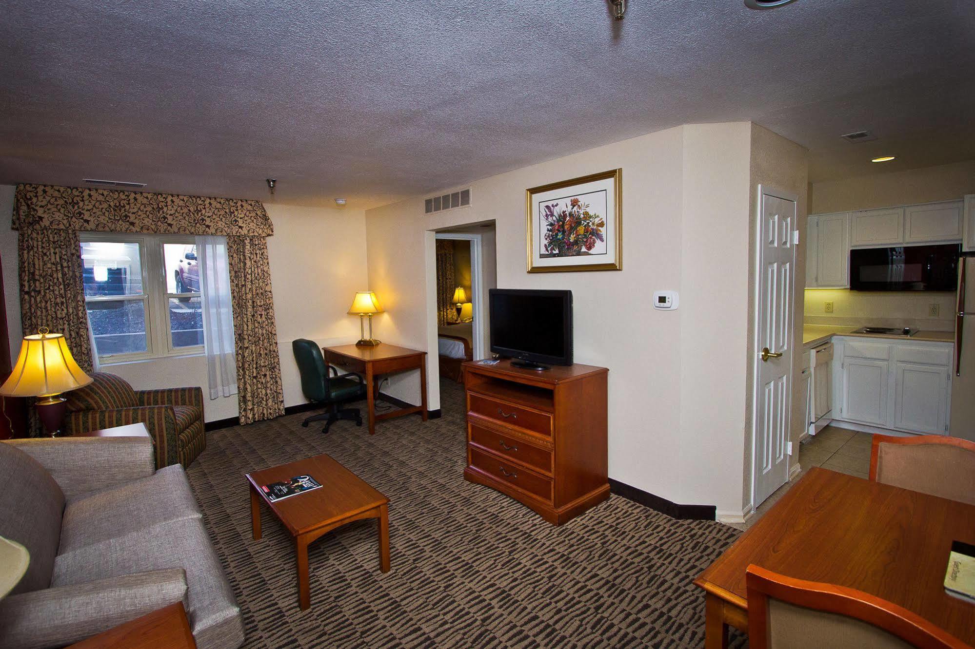 אומהה Suburban Extended Stay Hotel מראה חיצוני תמונה